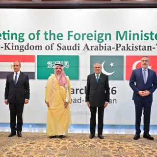 النفط والحرب والحياة اليومية.. من الجبهة إلى السوق ومن السوق إلى البيت